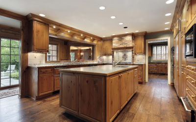 Keep Your Kitchen Current with Oak Wood Cabinetry